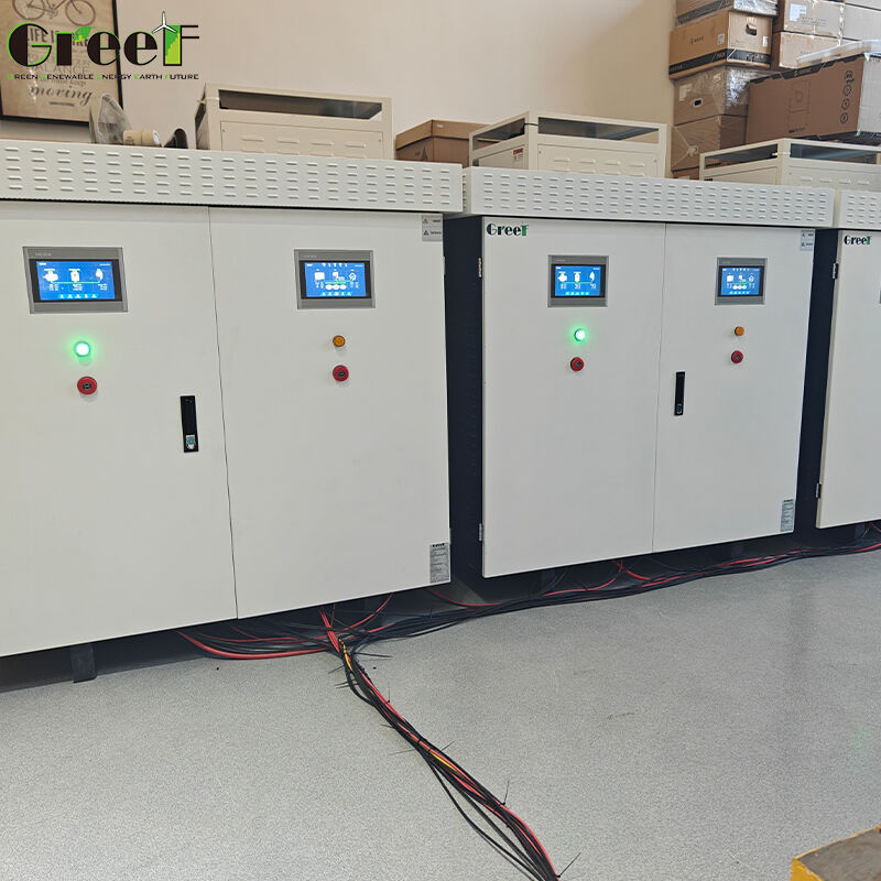 LCD Touch Screen On Grid Controller with Grid Monitoring and 5 Years Warranty for Energy Management Solutions