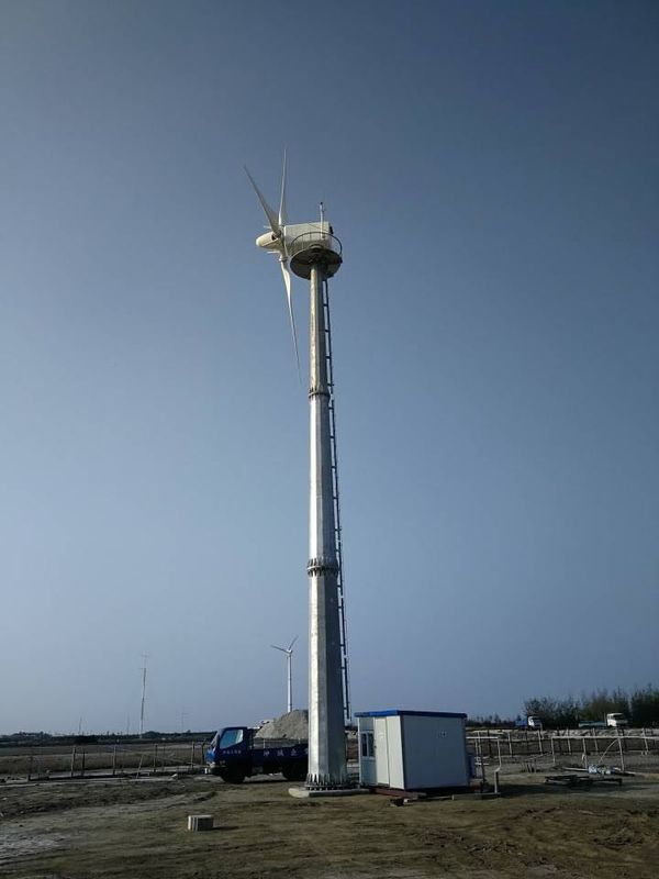 30kw Rooftop Windmill Pitch Control Wind Power Generators With Off / On Grid System